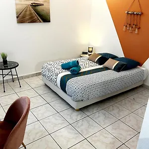 A Au Pied Des Thermes De Appartement